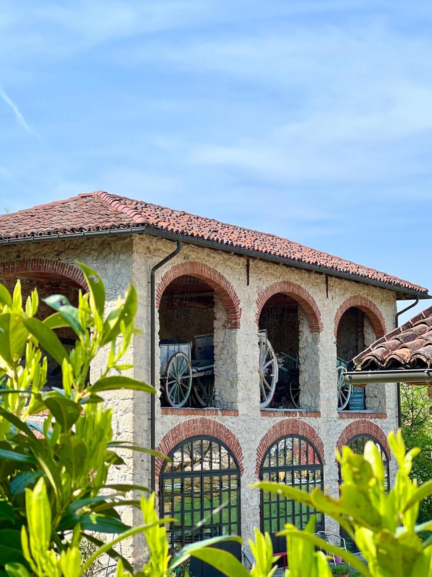 Hostal Casale Milleseicento Gavi Exterior foto