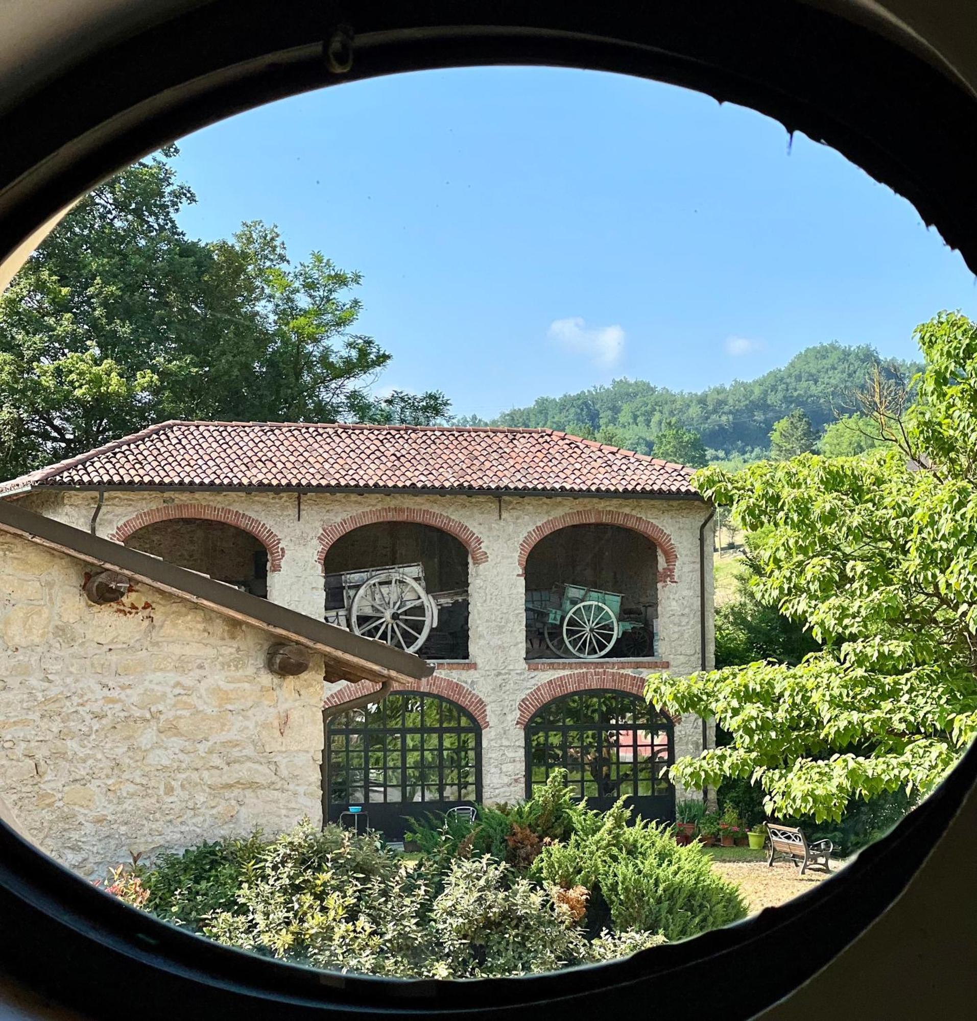 Hostal Casale Milleseicento Gavi Exterior foto